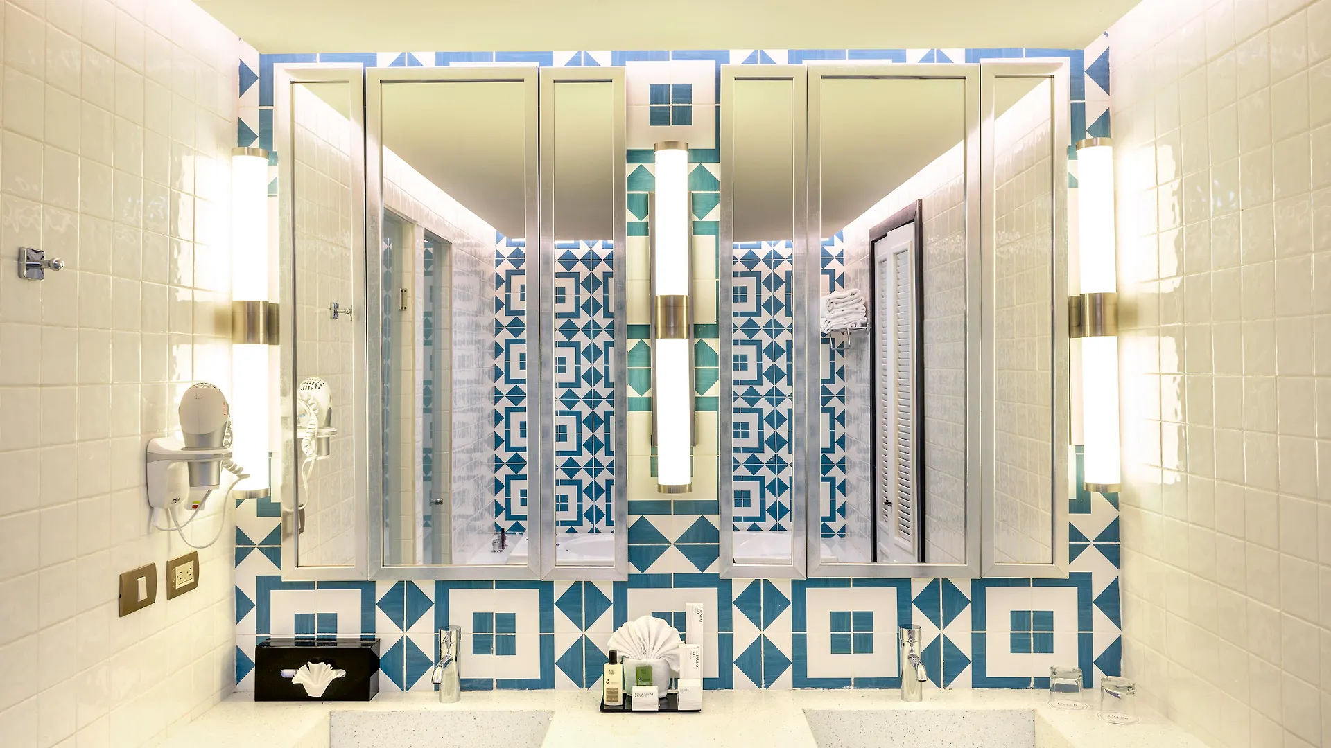 Ocean Riviera Paradise El Beso Adults Only Playa del Carmen Hotel